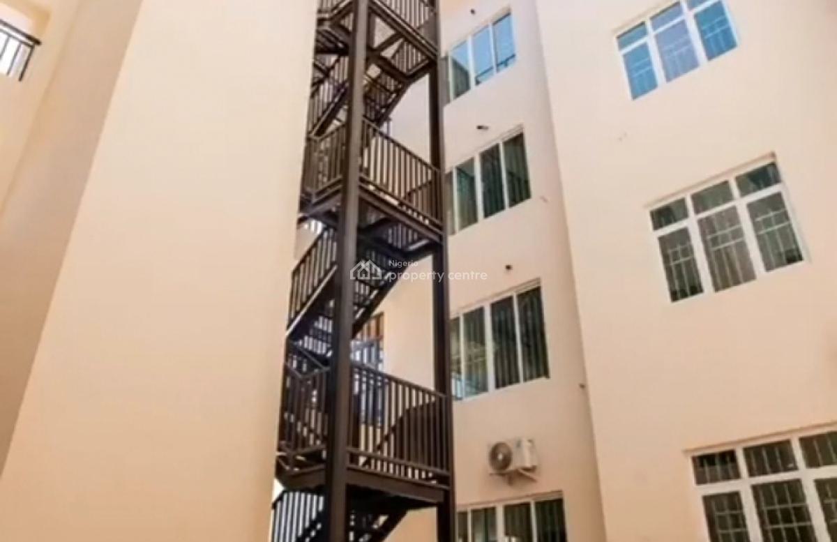 4 Floors Office Complex Building, on Obafemi Awolowo Way, Jabi, Abuja, Jabi, Abuja, Plaza / Complex / Mall for Sale