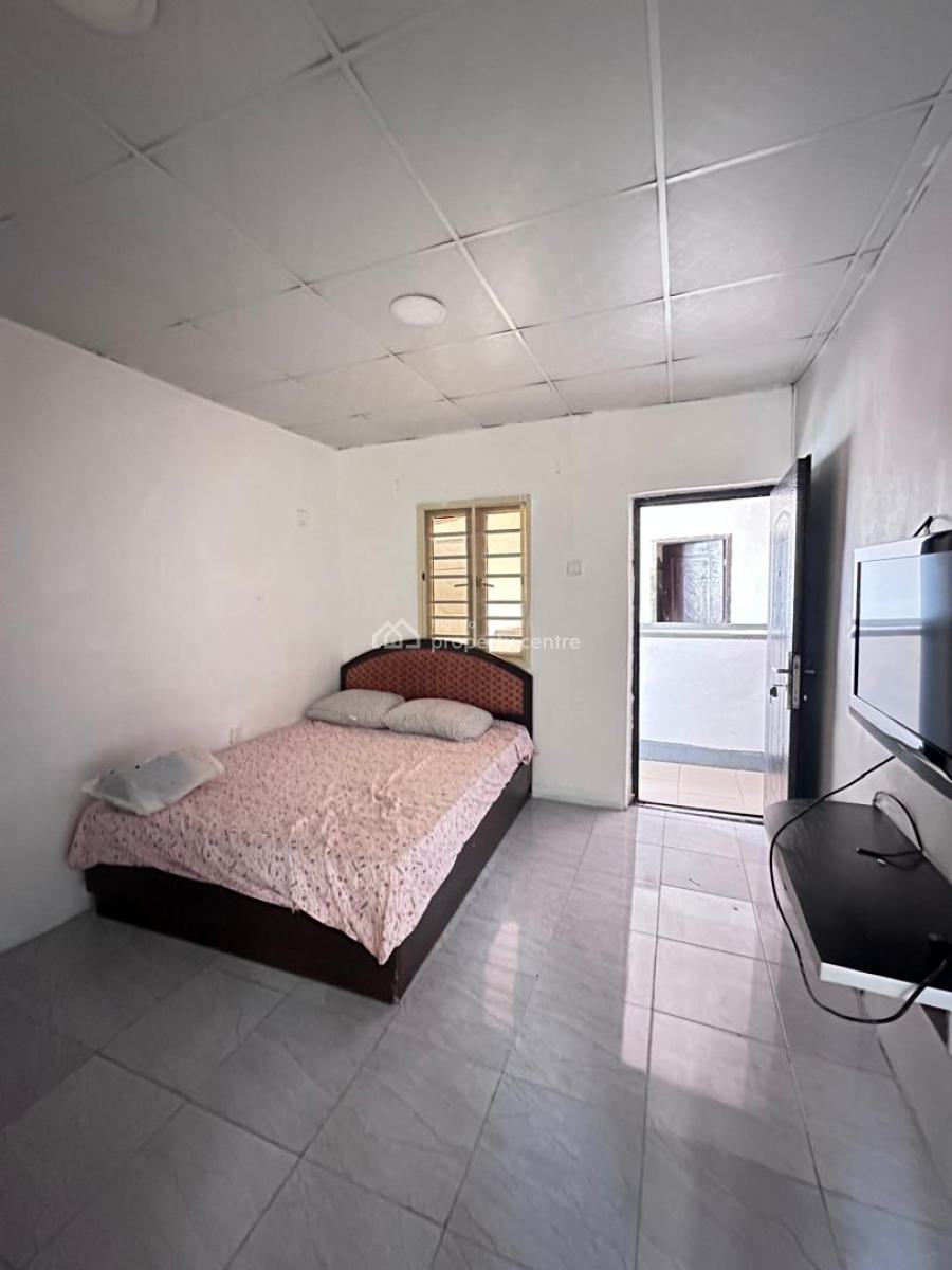 Selfcon in a Serene Location, Osapa, Lekki, Lagos, Self Contain (single Rooms) for Rent