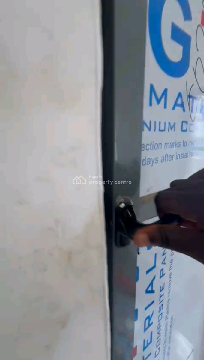 Newly Built Decent Spacious Mini Upflat and Down Flat with 2toilet, New Garage, Gbagada, Lagos, Mini Flat (room and Parlour) for Rent