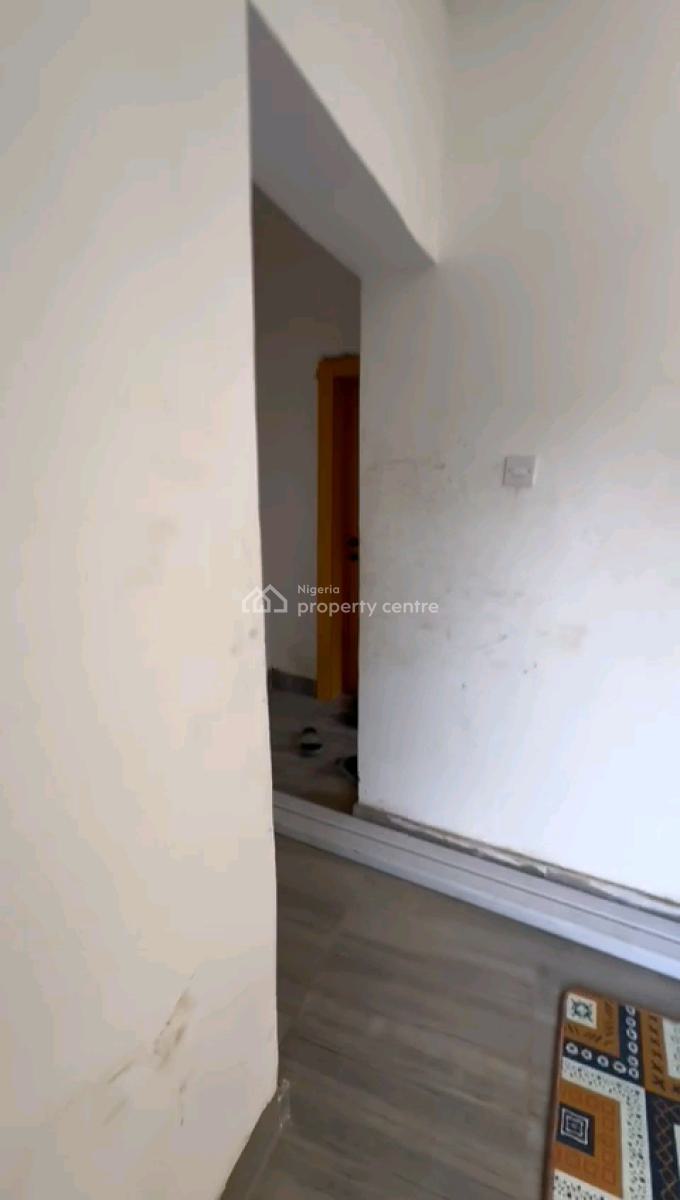 Newly Built Decent Spacious Mini Upflat and Down Flat with 2toilet, New Garage, Gbagada, Lagos, Mini Flat (room and Parlour) for Rent