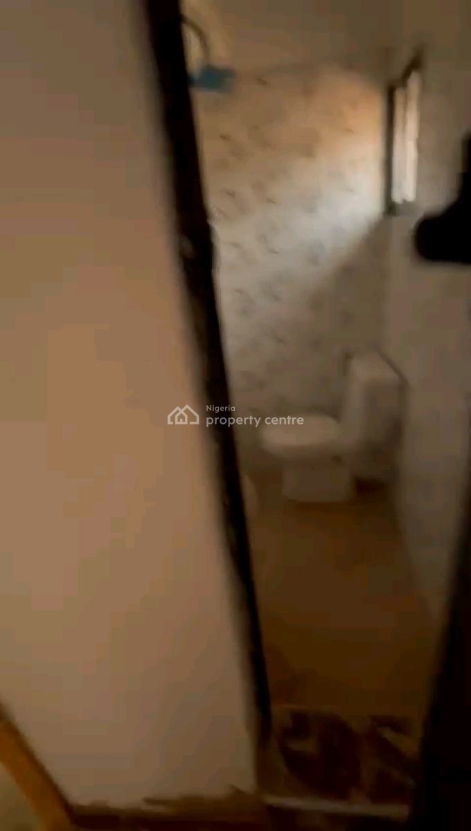 Newly Built Decent Spacious Mini Upflat and Down Flat with 2toilet, New Garage, Gbagada, Lagos, Mini Flat (room and Parlour) for Rent