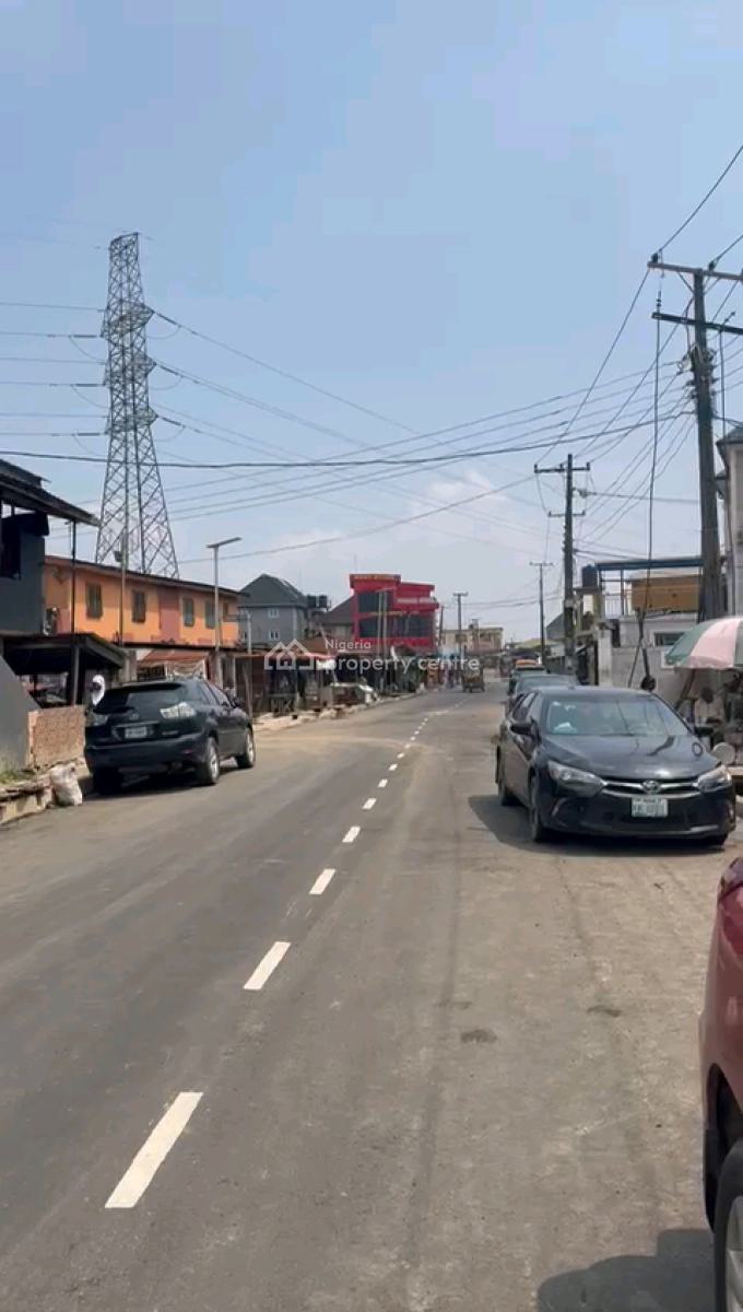 Newly Built Decent Spacious Mini Upflat and Down Flat with 2toilet, New Garage, Gbagada, Lagos, Mini Flat (room and Parlour) for Rent