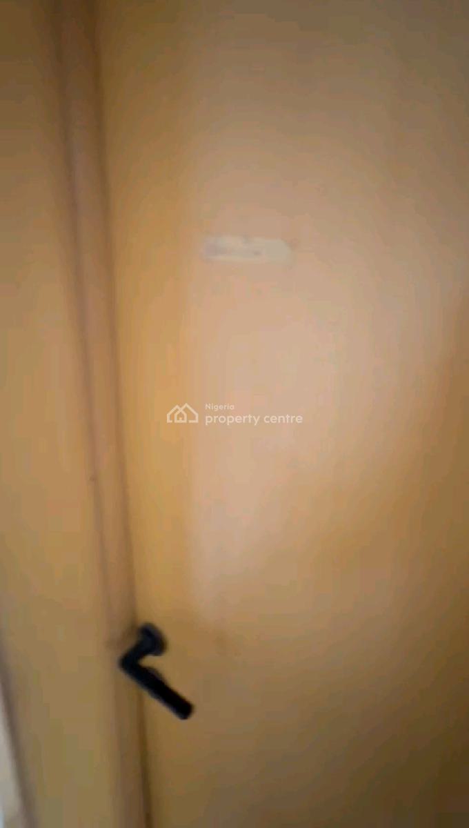 Newly Built Decent Spacious Mini Upflat and Down Flat with 2toilet, New Garage, Gbagada, Lagos, Mini Flat (room and Parlour) for Rent