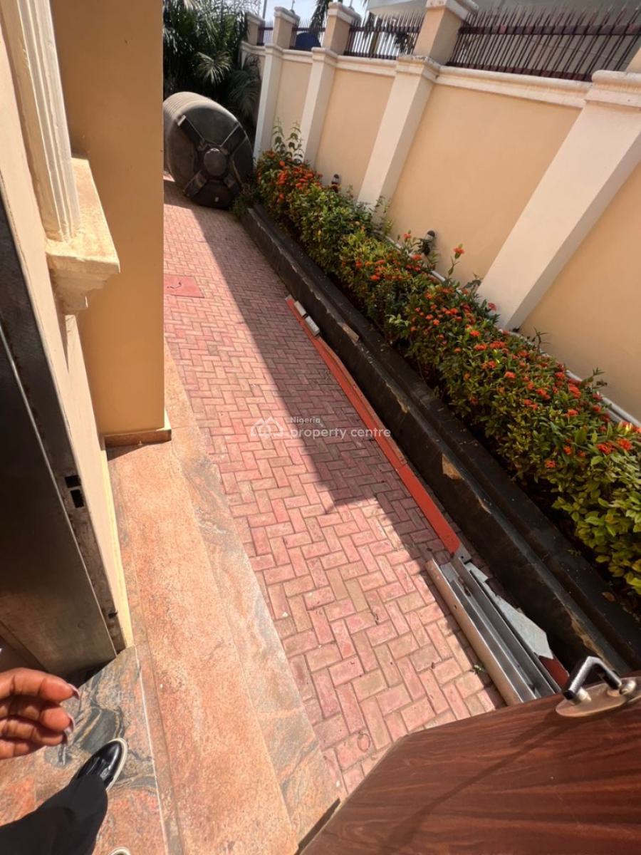 2 Bedroom Semi Detached Bq Bungalow, Jahi, Abuja, Semi-detached Bungalow for Rent