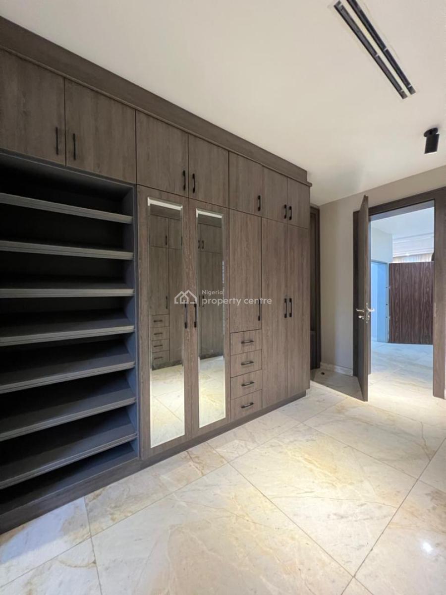 an Upscale & Partly Furnished 4beds Terraces with Bq, Gilmore Yard, Jahi, Abuja, Detached Duplex for Sale