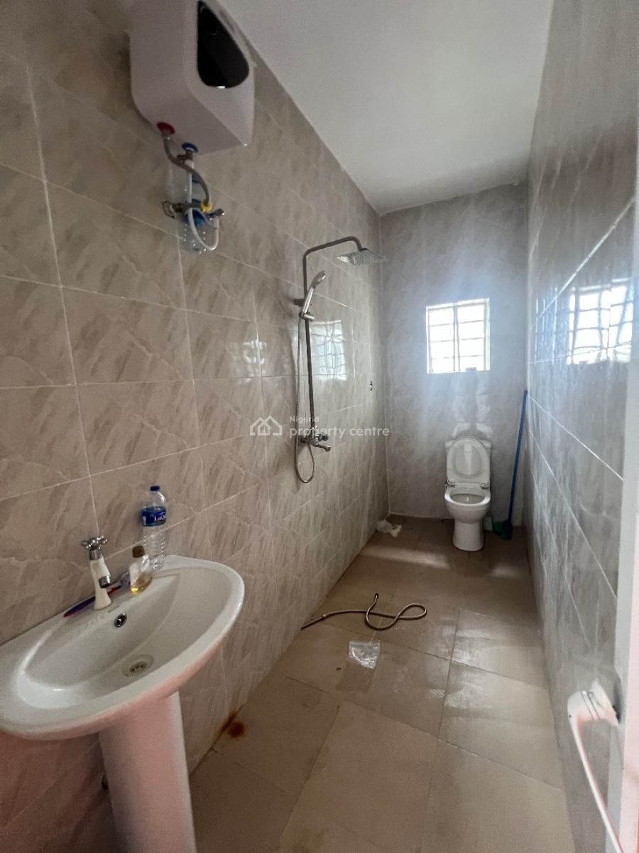 Luxury 3bedroom Flat, Aptech Before Novare Shoprite Ajah, Lekki Phase 2, Lekki, Lagos, Flat / Apartment for Rent