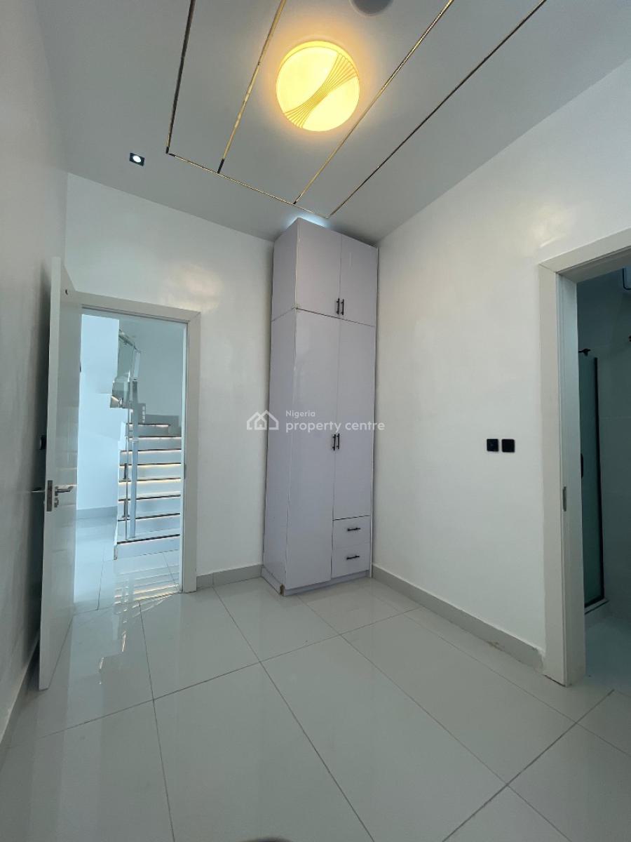 Contemporary 4 Bedroom Semi-detached  Duplex with Bq, Ajah, Lagos, Semi-detached Duplex for Sale