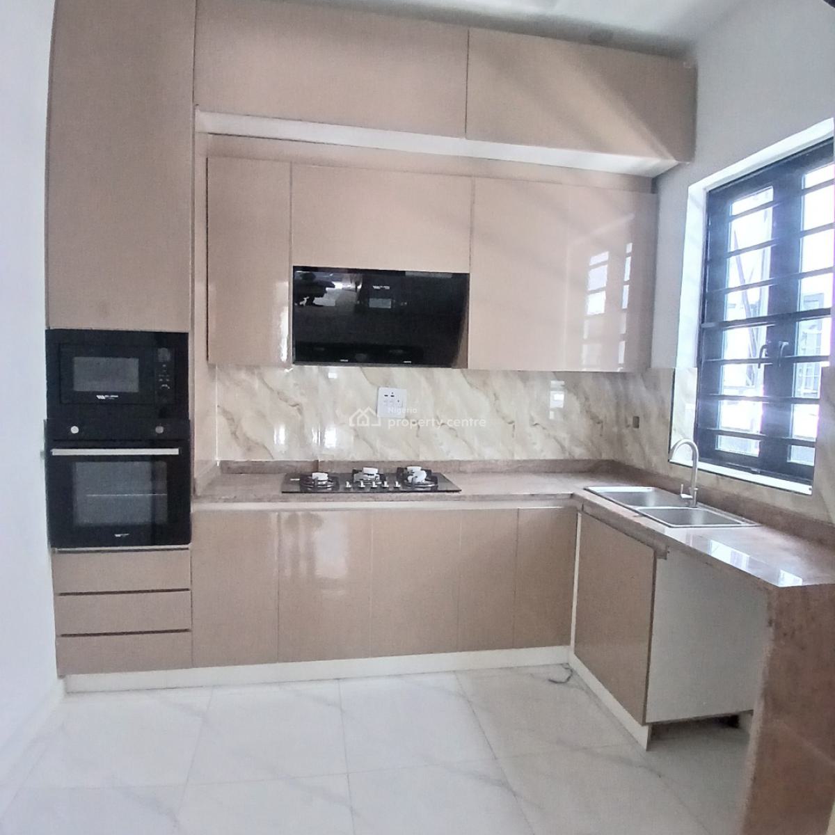 Lovely 4 Bedroom Terrace Duplex with Bq, Ikota, Lekki, Lagos, Semi-detached Duplex for Sale