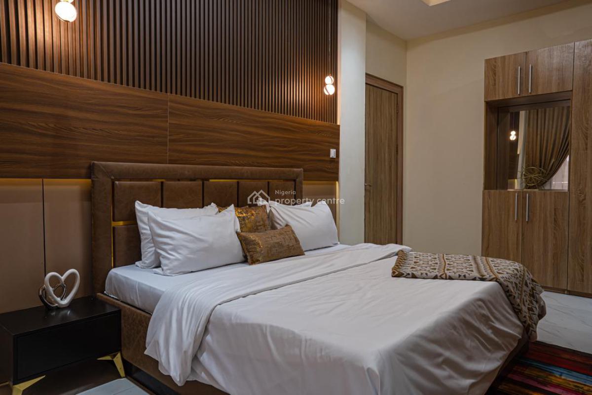 Brandnew Exquisitely Furnished 2 Units of 3 Bedroom Lekki Phase 1, Lekki Phase 1, Lekki, Lagos, Flat / Apartment Short Let