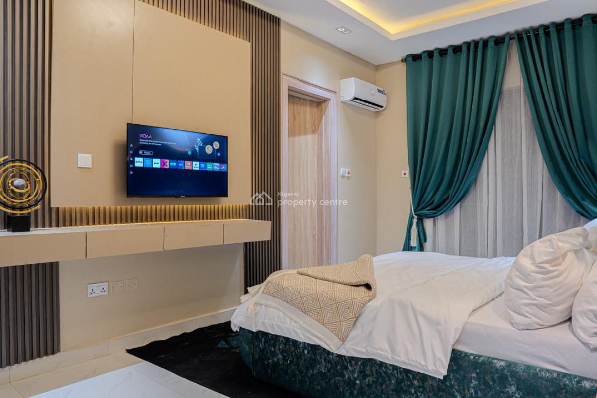 Brandnew Exquisitely Furnished 2 Units of 3 Bedroom Lekki Phase 1, Lekki Phase 1, Lekki, Lagos, Flat / Apartment Short Let