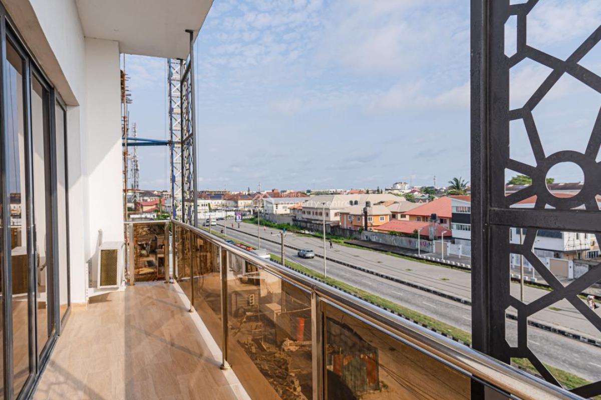 Brandnew Exquisitely Furnished 2 Units of 3 Bedroom Lekki Phase 1, Lekki Phase 1, Lekki, Lagos, Flat / Apartment Short Let