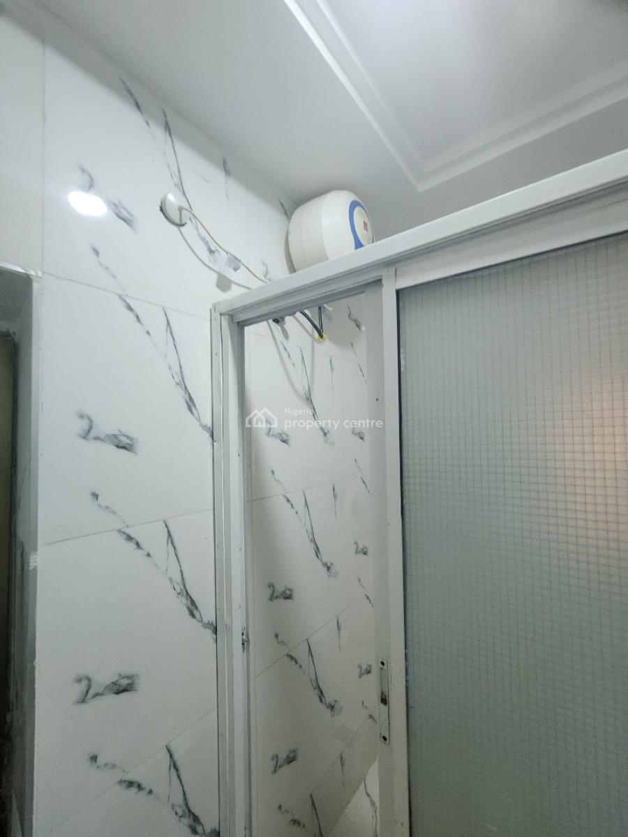 Luxury Two Bedroom Block of Flat., News Engineering, Dawaki, Gwarinpa, Abuja, Flat / Apartment for Rent