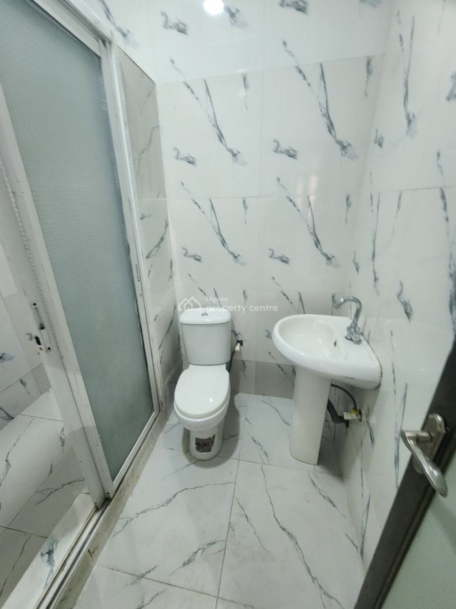 Luxury Two Bedroom Block of Flat., News Engineering, Dawaki, Gwarinpa, Abuja, Flat / Apartment for Rent