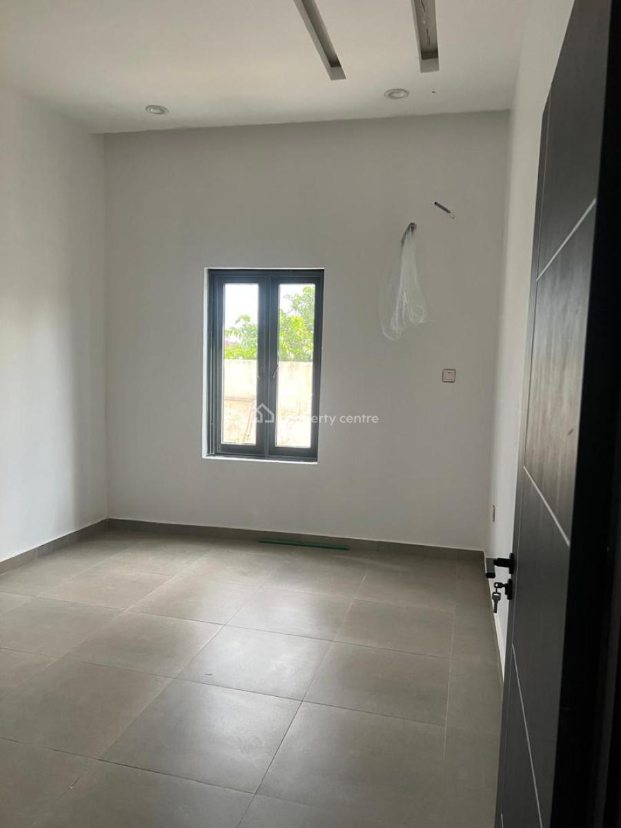 Standard 2 Bedroom Apartment, Lekki Scheme 2 Along Abraham Adesanya Ajah Lagos, Ajah, Lagos, Flat / Apartment for Rent