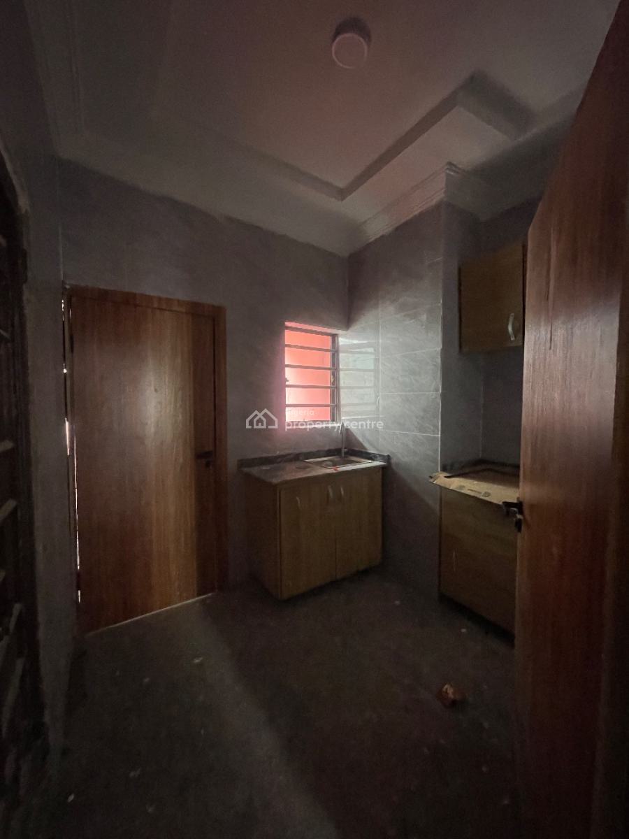 a Standard and Brand New 3 Bedroom Apartment, Lekki Scheme 2 By Abraham Adesanya, Lekki, Lagos, Flat / Apartment for Rent