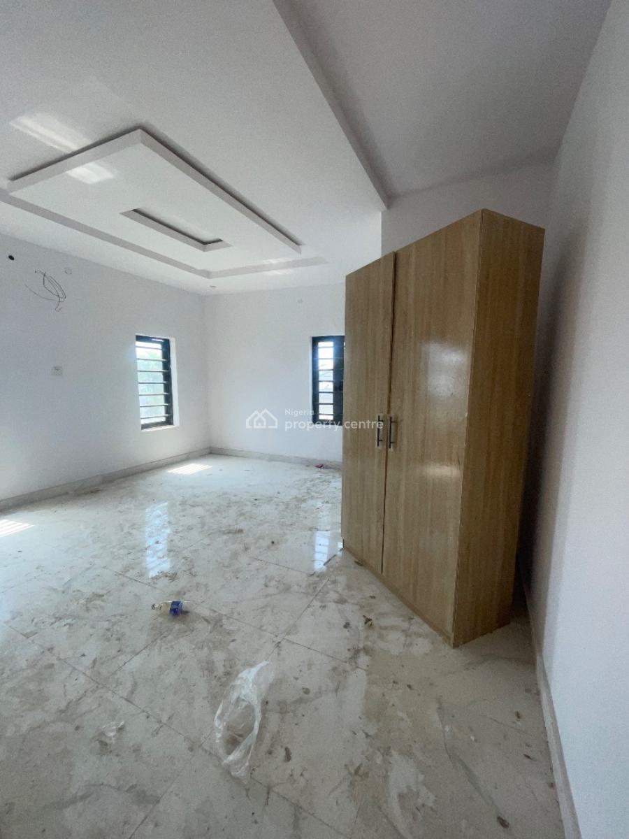 a Standard and Brand New 3 Bedroom Apartment, Lekki Scheme 2 By Abraham Adesanya, Lekki, Lagos, Flat / Apartment for Rent
