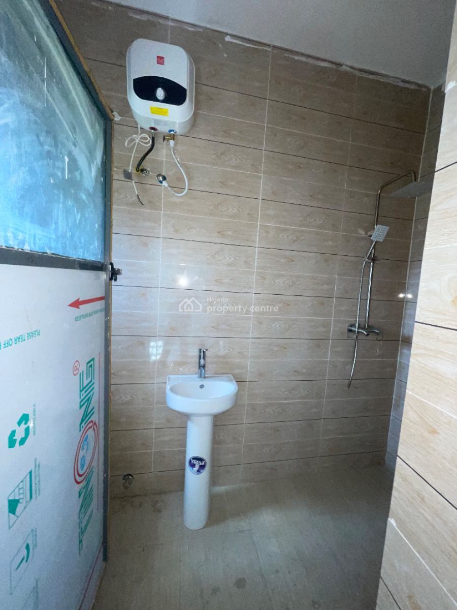 a Standard and Brand New 3 Bedroom Apartment, Lekki Scheme 2 By Abraham Adesanya, Lekki, Lagos, Flat / Apartment for Rent