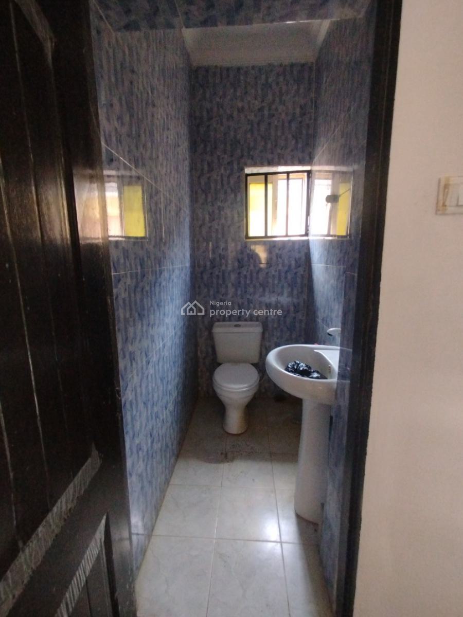 2 Bedroom Apartment, Addo Road, Ajah, Lagos, Flat / Apartment for Rent