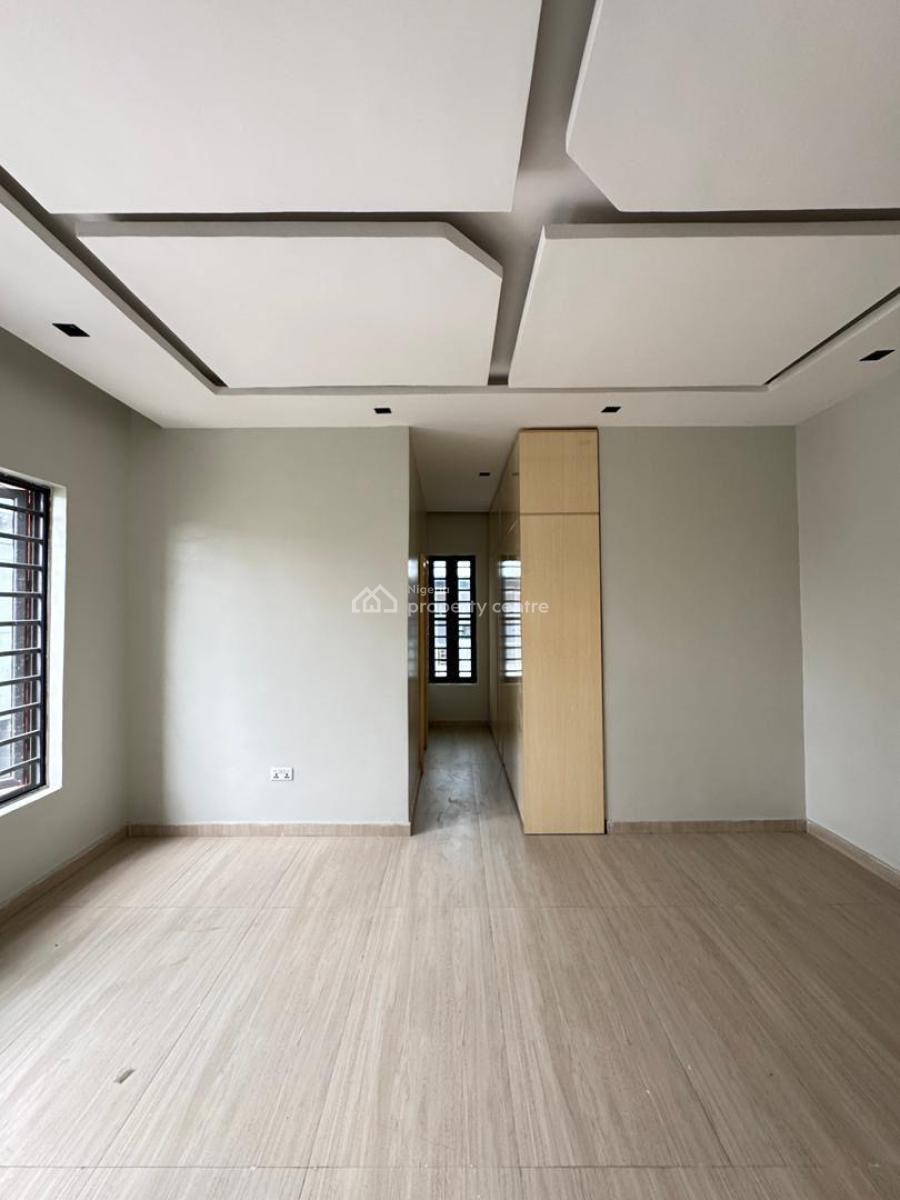 Breathtaking Built 4 Bedroom Terrace Duplex with Bq, Secured and Serene Environment, Gbagada, Lagos, Terraced Duplex for Sale