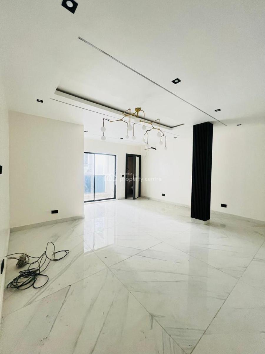 Well Built Eye Catchy Built 3 Bedroom Apartment in an Haven Location, Ikeja Gra, Ikeja, Lagos, Block of Flats for Sale