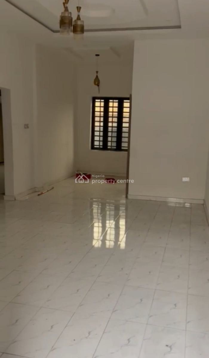 Lovely 2 Bedroom Apartment, Ologolo, Lekki, Lagos, Flat / Apartment for Rent