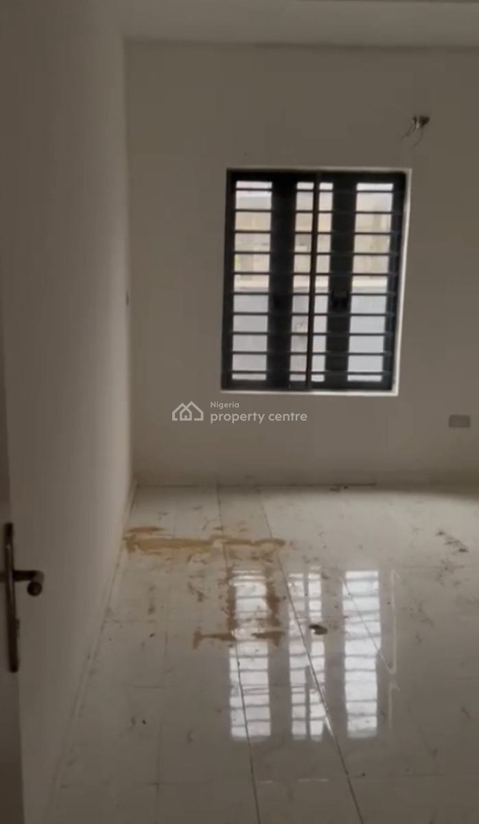 Lovely 2 Bedroom Apartment, Ologolo, Lekki, Lagos, Flat / Apartment for Rent