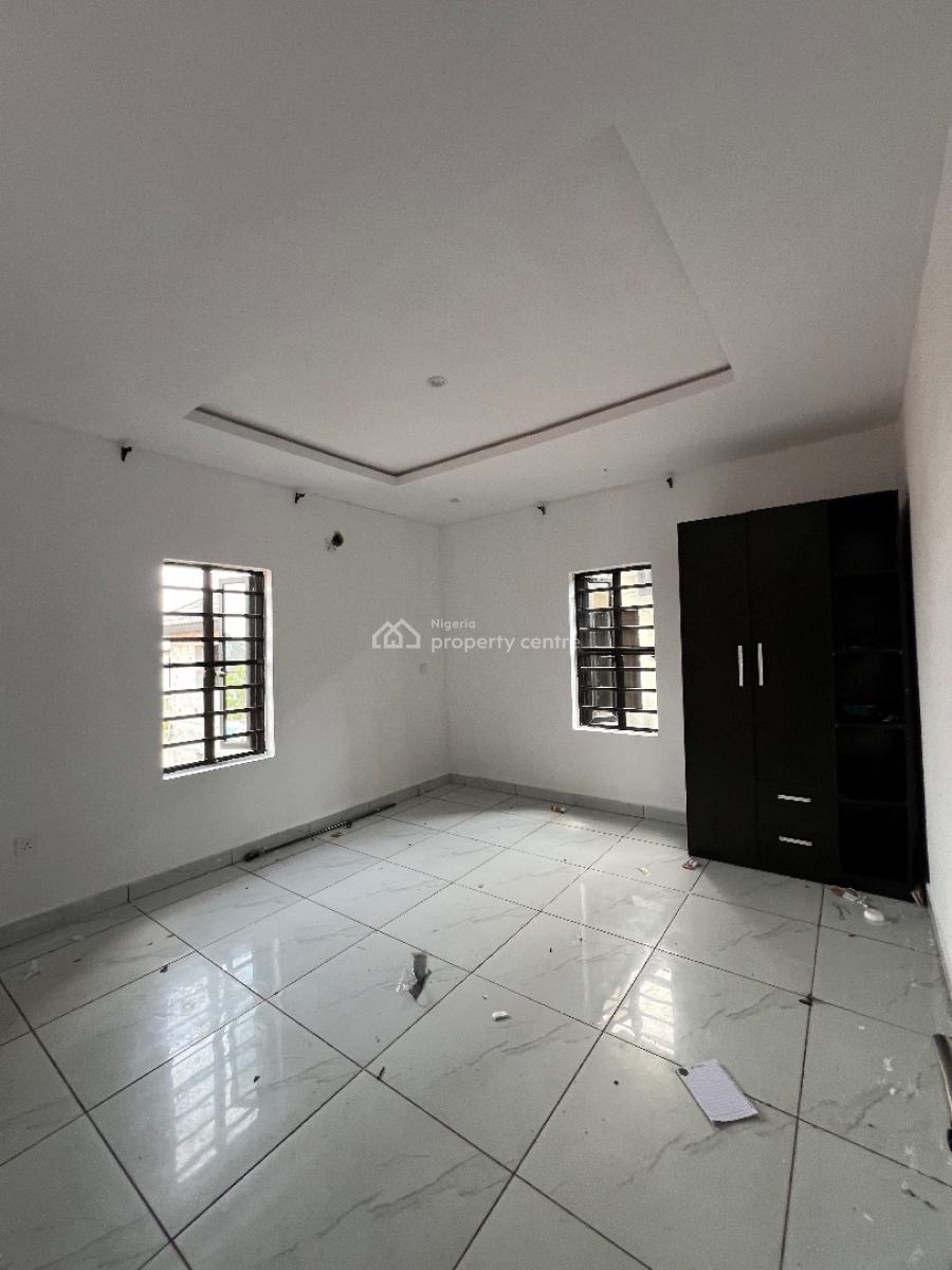 a Spacious Room and Parlor, By Sbi Before Novare Shoprite Ajah, Lekki Phase 2, Lekki, Lagos, Mini Flat (room and Parlour) for Rent