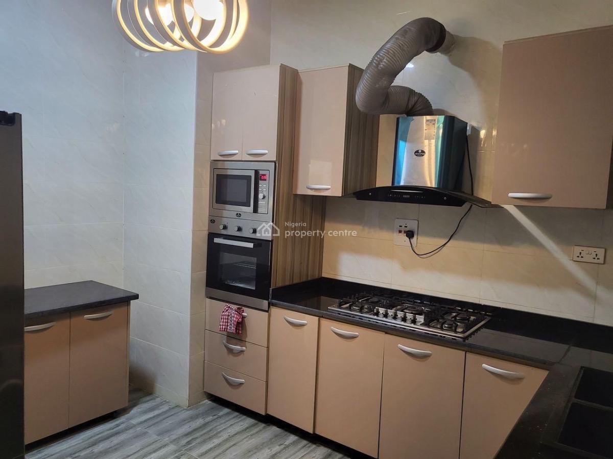 Distress Property Fully Furnished 4bed  Semi Detached Duplex with Bq, Lekki Conservation Court,chevron Alternative,lekki ,lagos ,nigeria, Lekki, Lagos, Detached Duplex for Sale