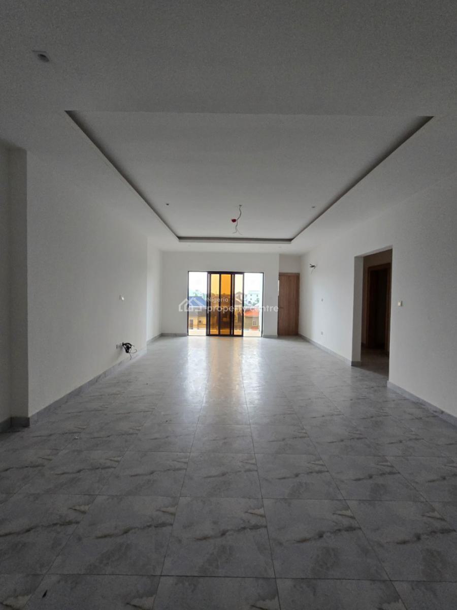 Spacoius and Luxury 3-bedroom Apartments, Lekki Phase 1, Lekki, Lagos, Flat / Apartment for Sale
