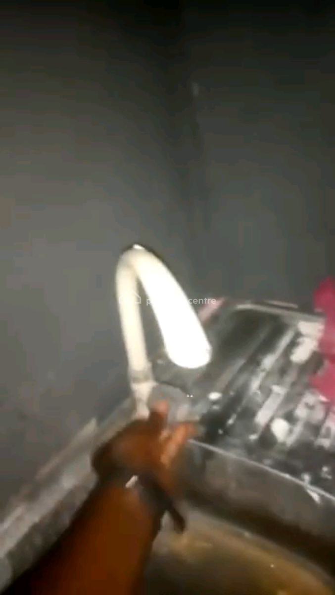 Very Decent and Spacious Miniflat Apartment, Off Pako Bus Stop, Akoka, Yaba, Lagos, Mini Flat (room and Parlour) for Rent