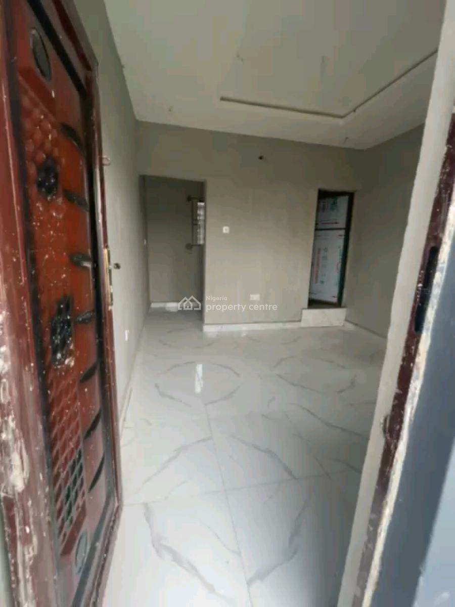 Newly Built Roomself Contain, Upstairs with Pop, Off Bajulaye Road, Shomolu, Lagos, Self Contain (single Rooms) for Rent