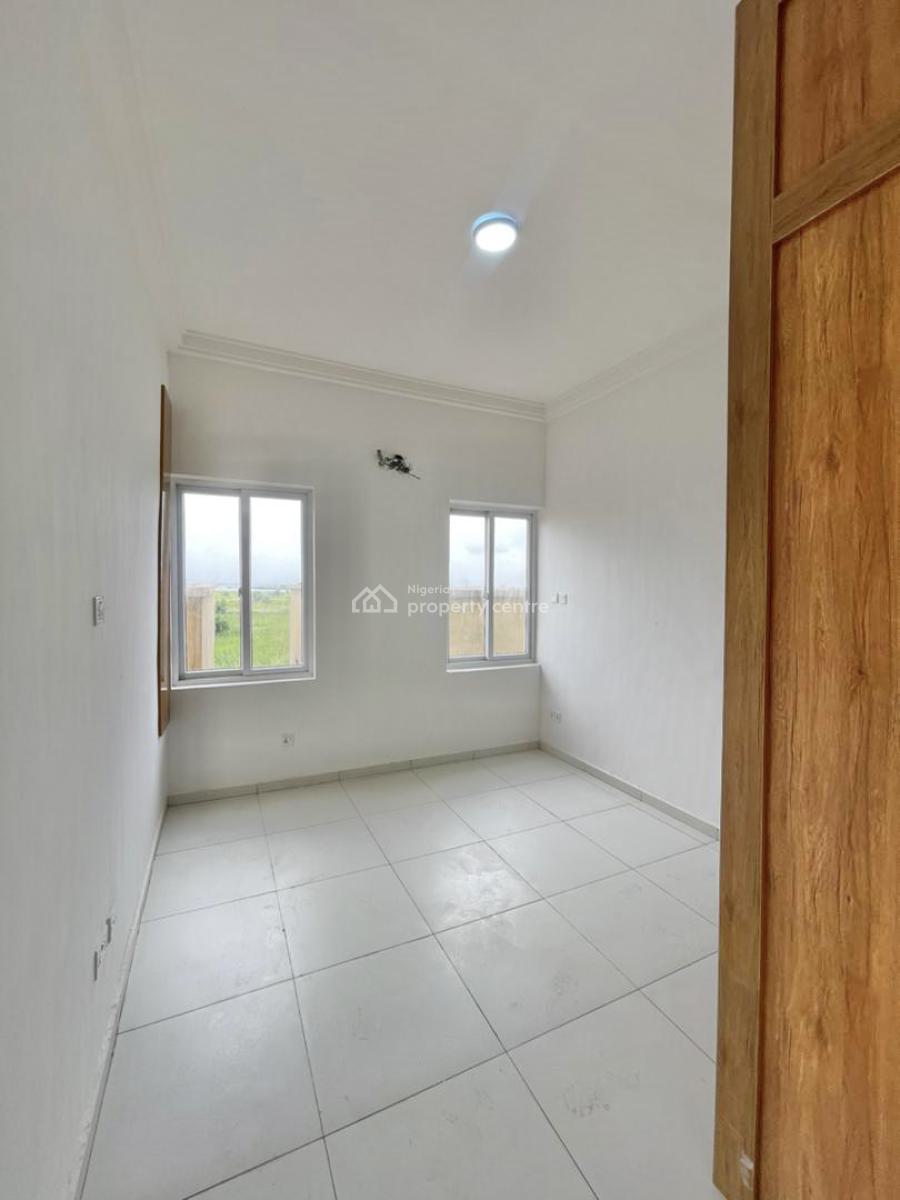 Newly Built Fully Serviced 3 Bedroom Apartment, Osapa, Lekki, Lagos, Flat / Apartment for Rent