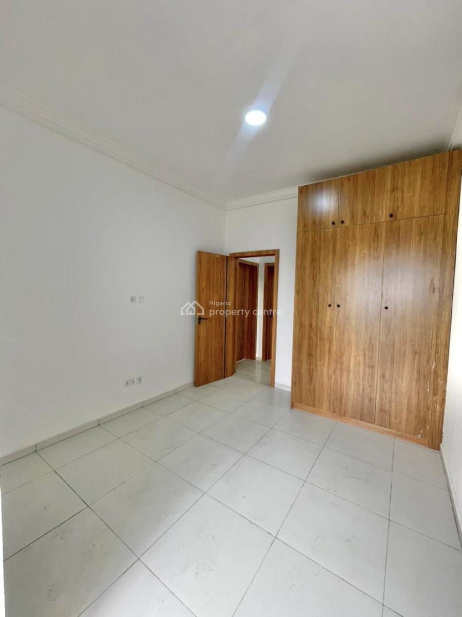 Newly Built Fully Serviced 3 Bedroom Apartment, Osapa, Lekki, Lagos, Flat / Apartment for Rent