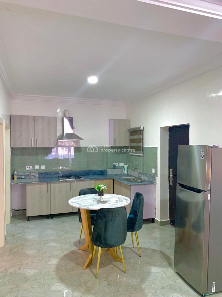 Very Well Maintained 2 Bedroom Flat for R E N T, Lekky County Homes (meganound), Ikota, Lekki, Lagos, Flat / Apartment for Rent