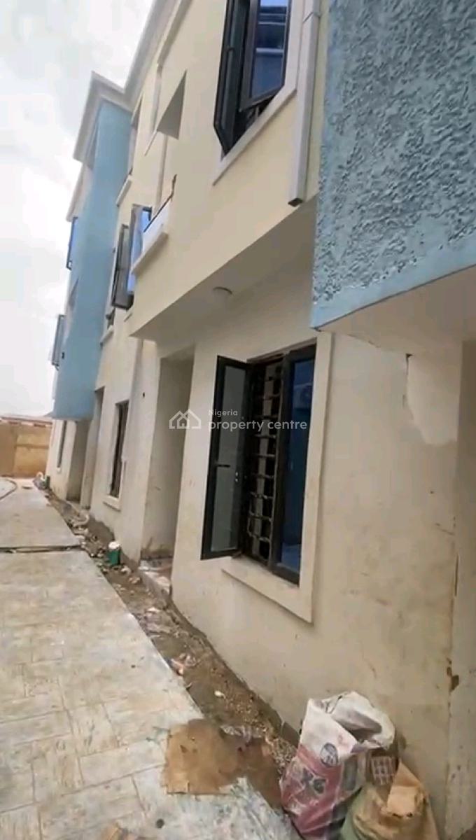 *5 Nos of Newly Built Spacious Mini Apartments with 2t1b, Sawmil, Gbagada, Lagos, Mini Flat (room and Parlour) for Rent