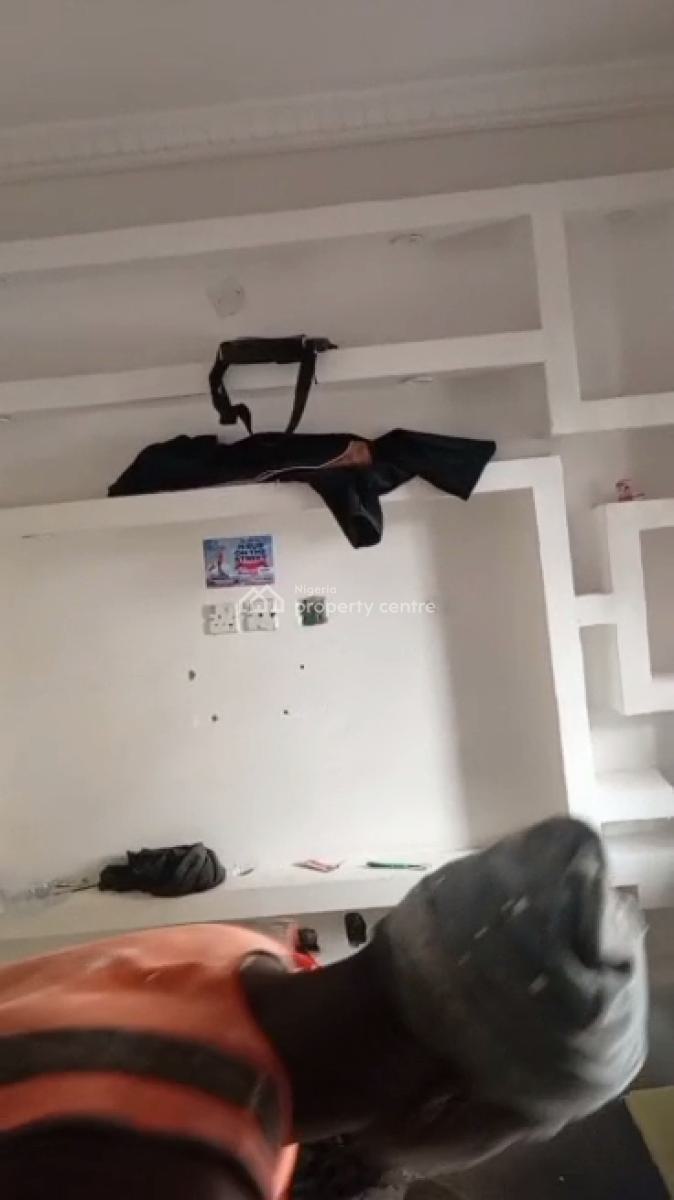 Newly Renovated 2 Bedroom Duplex, Off Olaniyi, New Oko-oba, Agege, Lagos, Flat / Apartment for Rent