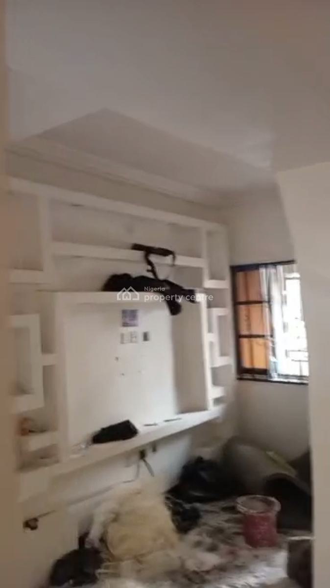 Newly Renovated 2 Bedroom Duplex, Off Olaniyi, New Oko-oba, Agege, Lagos, Flat / Apartment for Rent