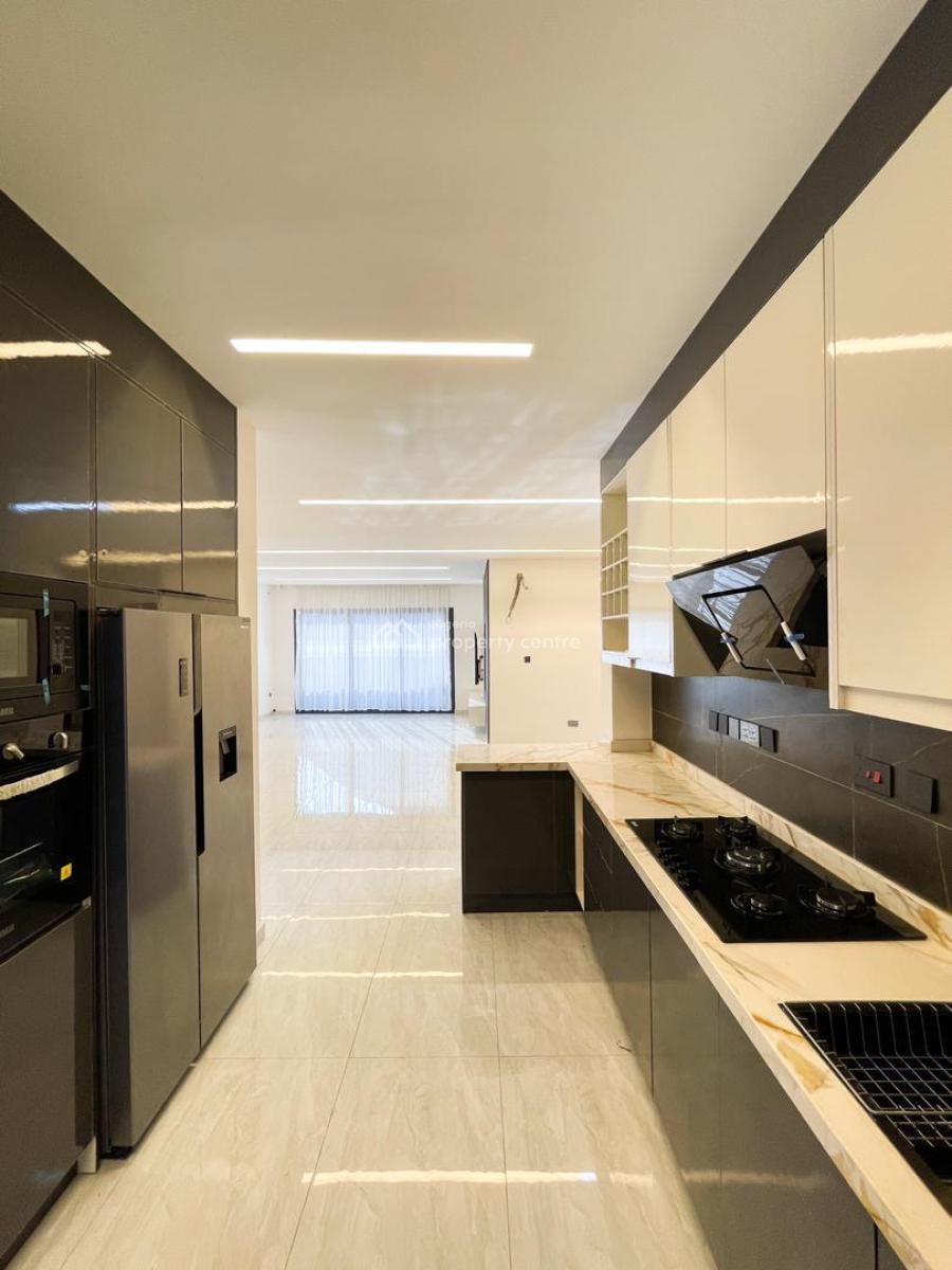 Newly Built 2 Bedroom Apartment, Lekki, Ikate, Lekki, Lagos, Block of Flats for Sale