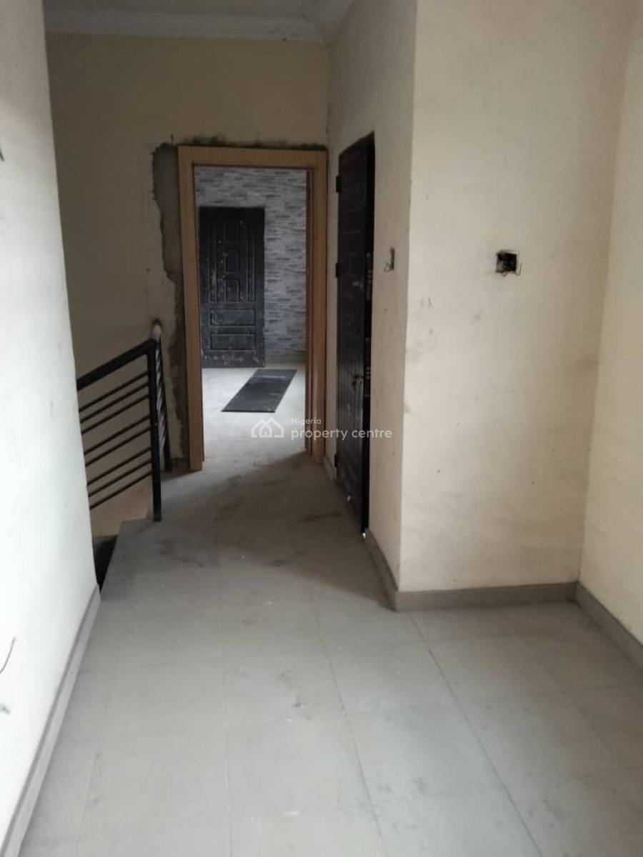 Modern and Well  Uilt 3 Bedroom Duplex with Ample Parking Space, Omole Phase 1, Ikeja, Lagos, Flat / Apartment for Rent