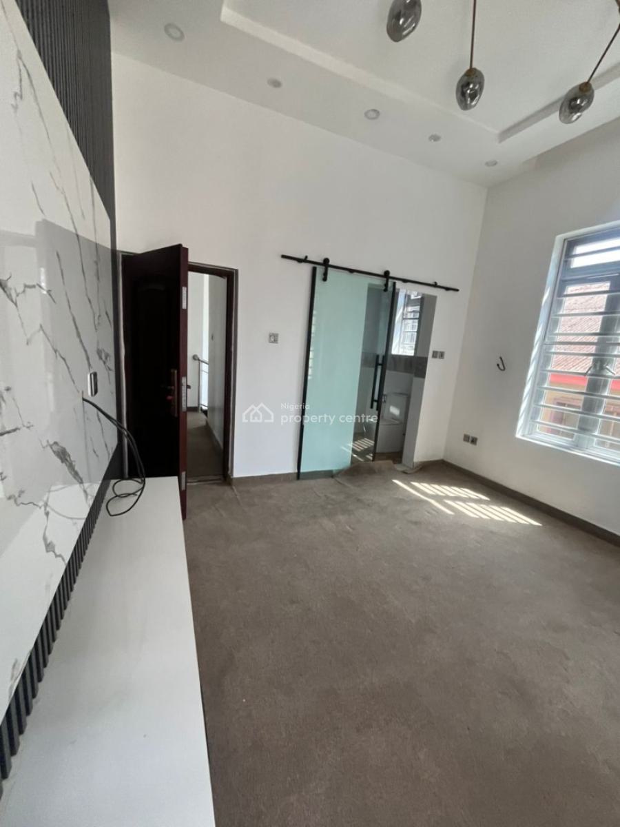 Modern and Well  Uilt 3 Bedroom Duplex with Ample Parking Space, Omole Phase 1, Ikeja, Lagos, Flat / Apartment for Rent