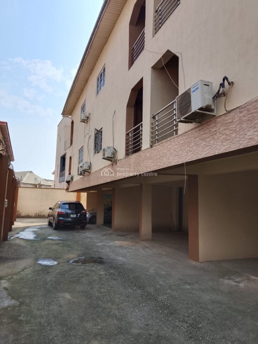 a Spacious 4 Bedroom Terrace Duplex with a Room Bq, Gra Phase 1, Magodo, Lagos, Terraced Duplex for Rent
