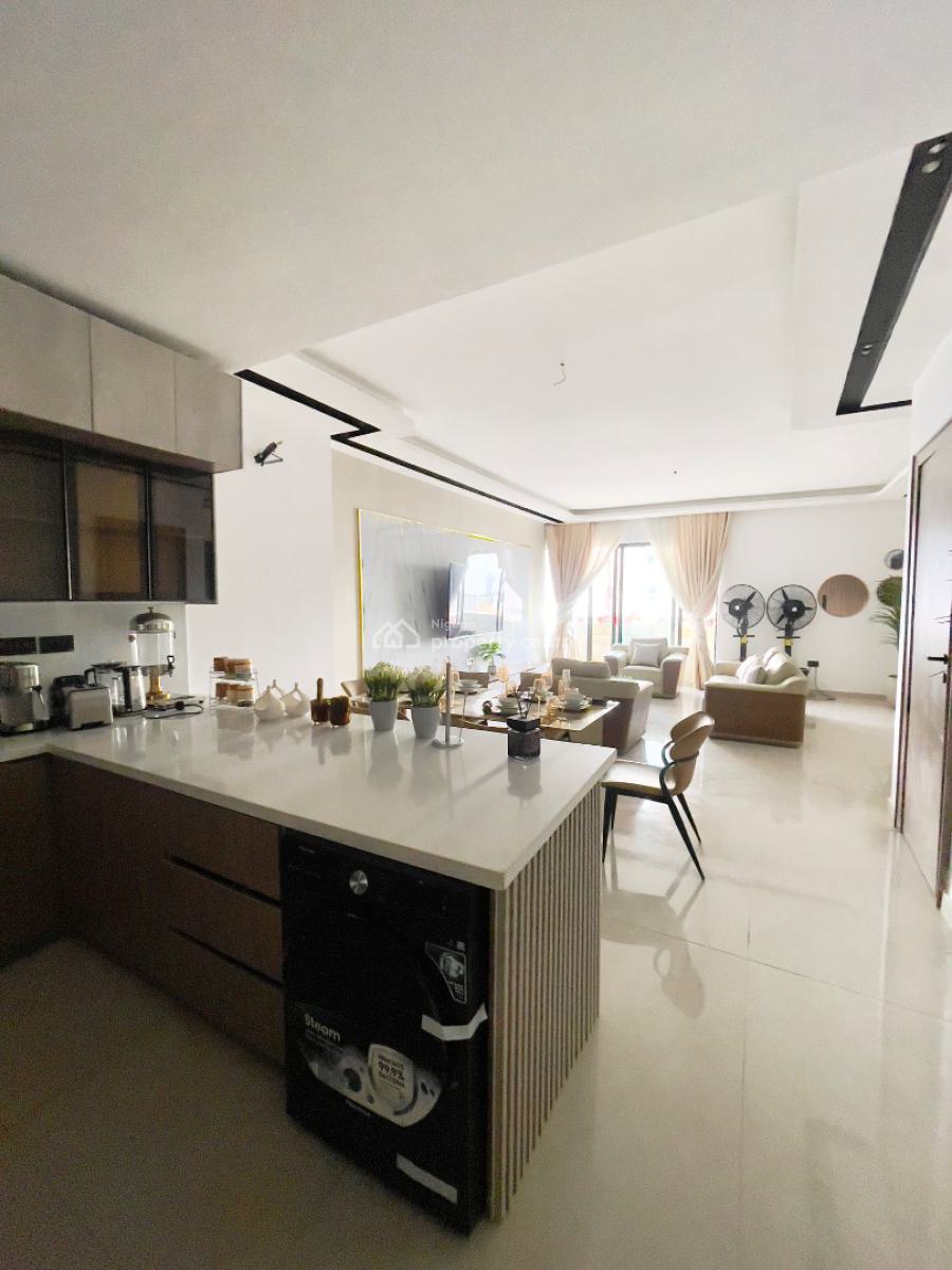 Fantastically Carved Luxury 2 Bed Apartment with 2 Elevator, Pool, Lekki Phase 1, Lekki, Lagos, Flat / Apartment for Sale