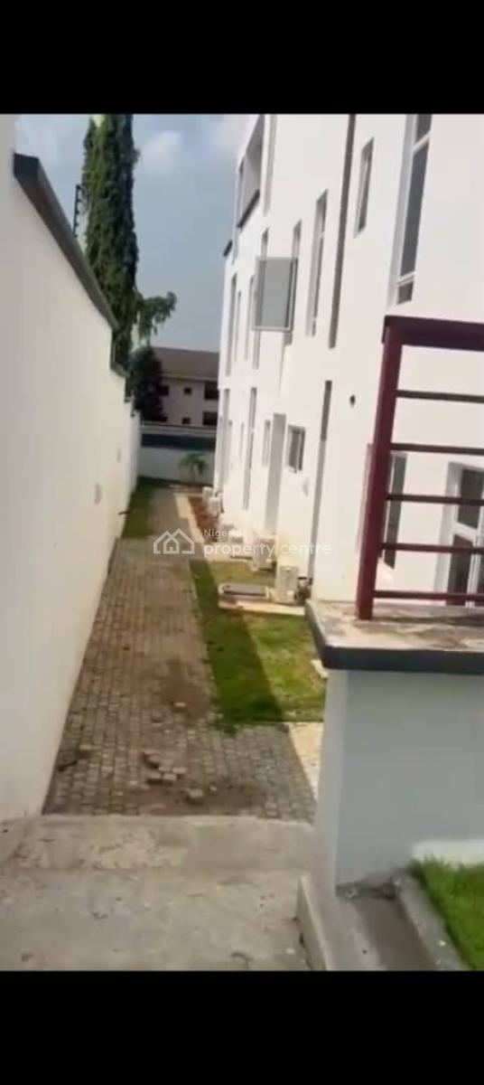Asokoro Main Mansion, Asokoro Main, Asokoro District, Abuja, Terraced Duplex for Rent