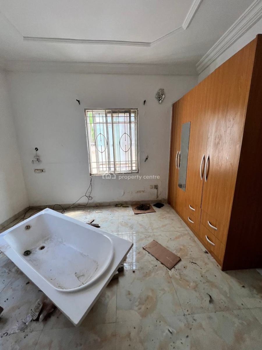 Spacious Two Bedroom Flat, Life Camp, Abuja, Flat / Apartment for Rent