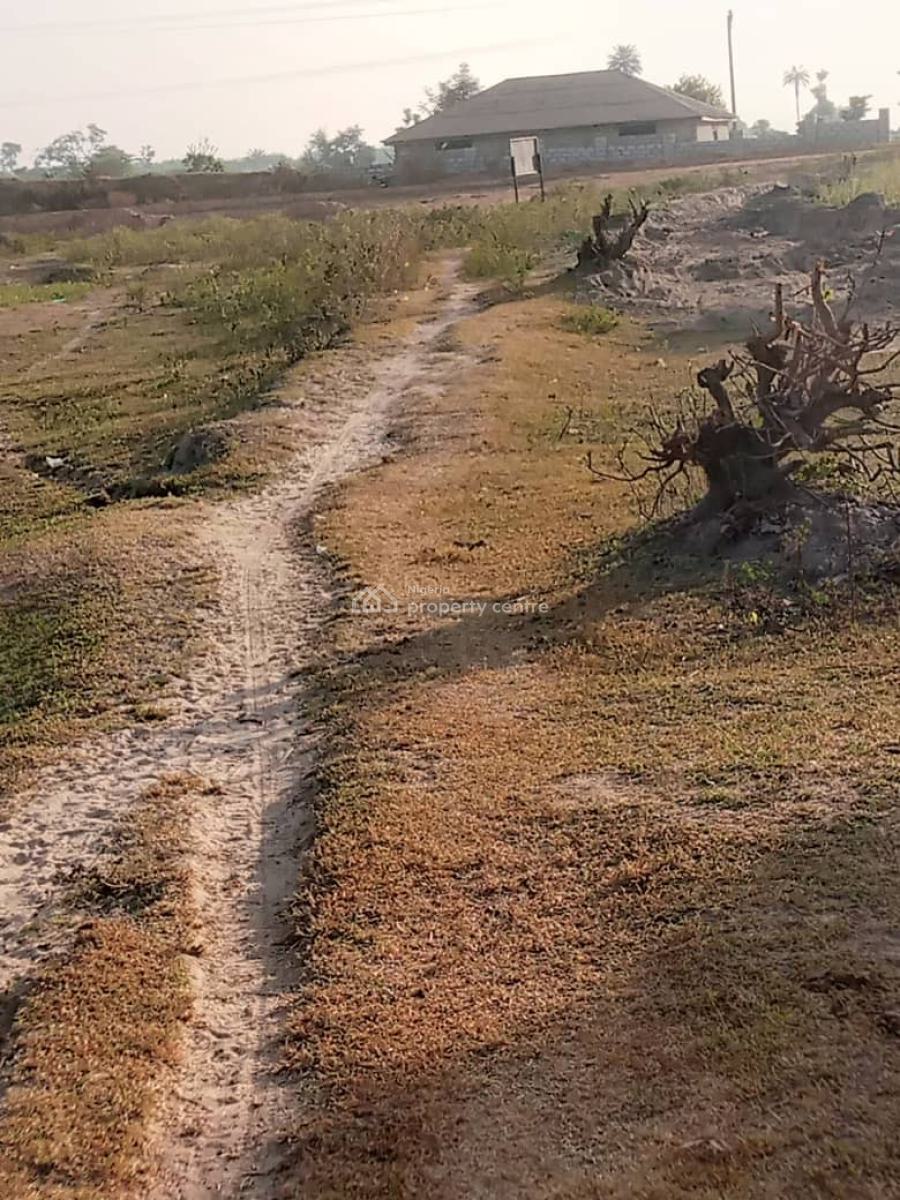 1000 Sqm Build and Live Area Is Out for Distress and Urgent Give Away, Kuchiako, Kuje Town, Kuje, Abuja, Residential Land for Sale