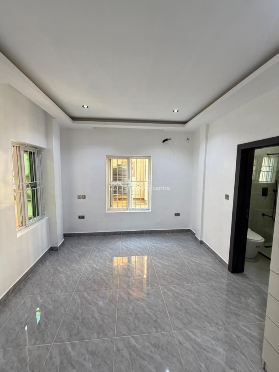 Spacious Massive Lurxy 3bedroom Flat a, Secure Minestate Alphat Beach Road Opposite Chevy View Lekk, Lekki, Lagos, Block of Flats for Sale