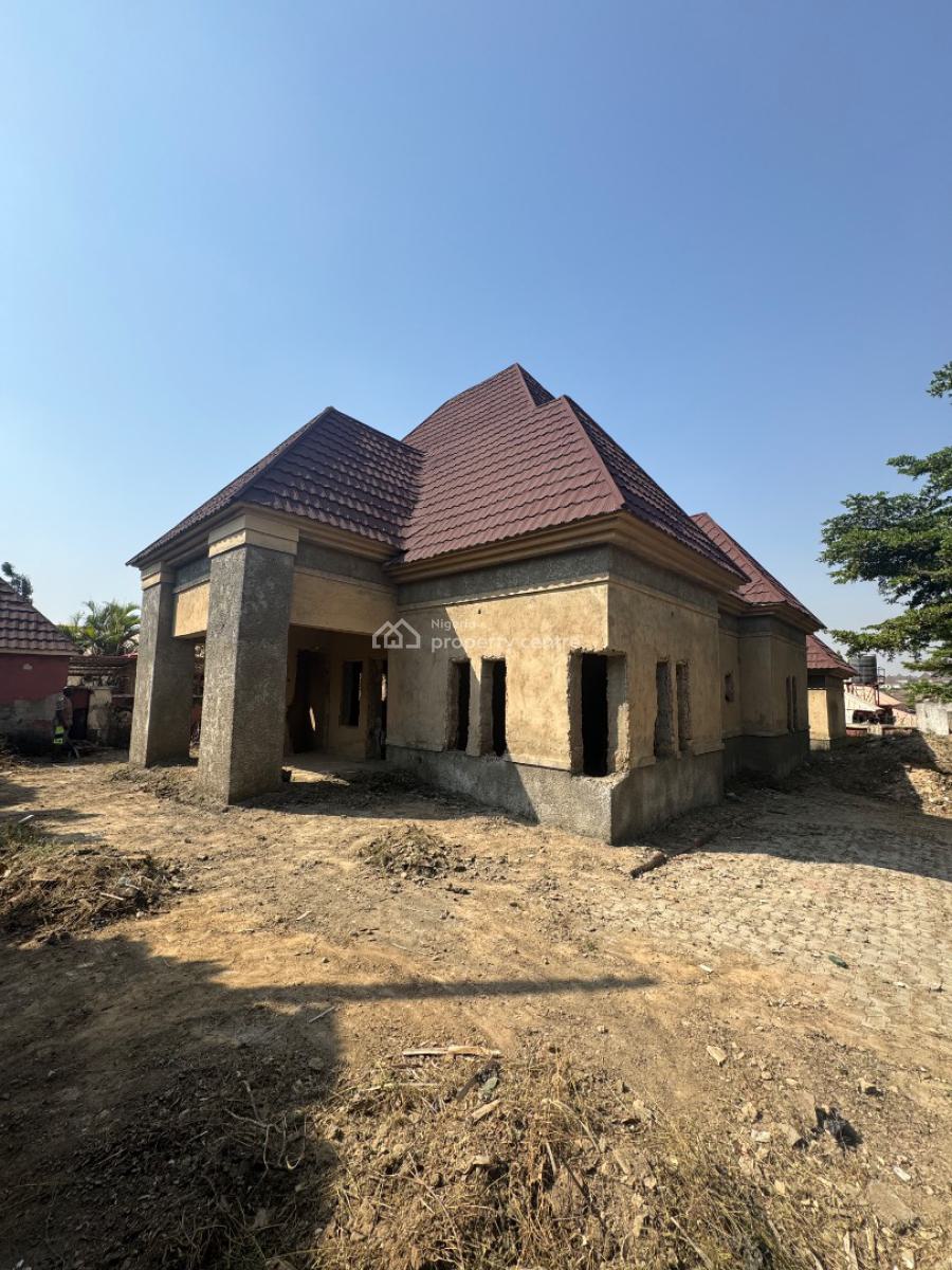 3 Bedroom Bungalow Carcass in Gwaripa with 2 Bedrooms Bq, Adikan Estate , Gwaripa, Gwarinpa, Abuja, Detached Bungalow for Sale