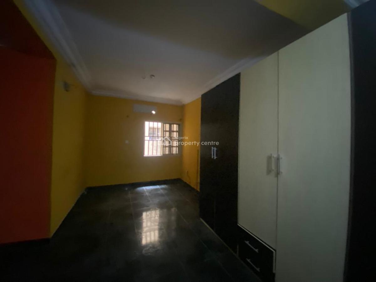 3 Bedrooms Apartment, Lekki Phase 1, Lekki, Lagos, Flat / Apartment for Rent