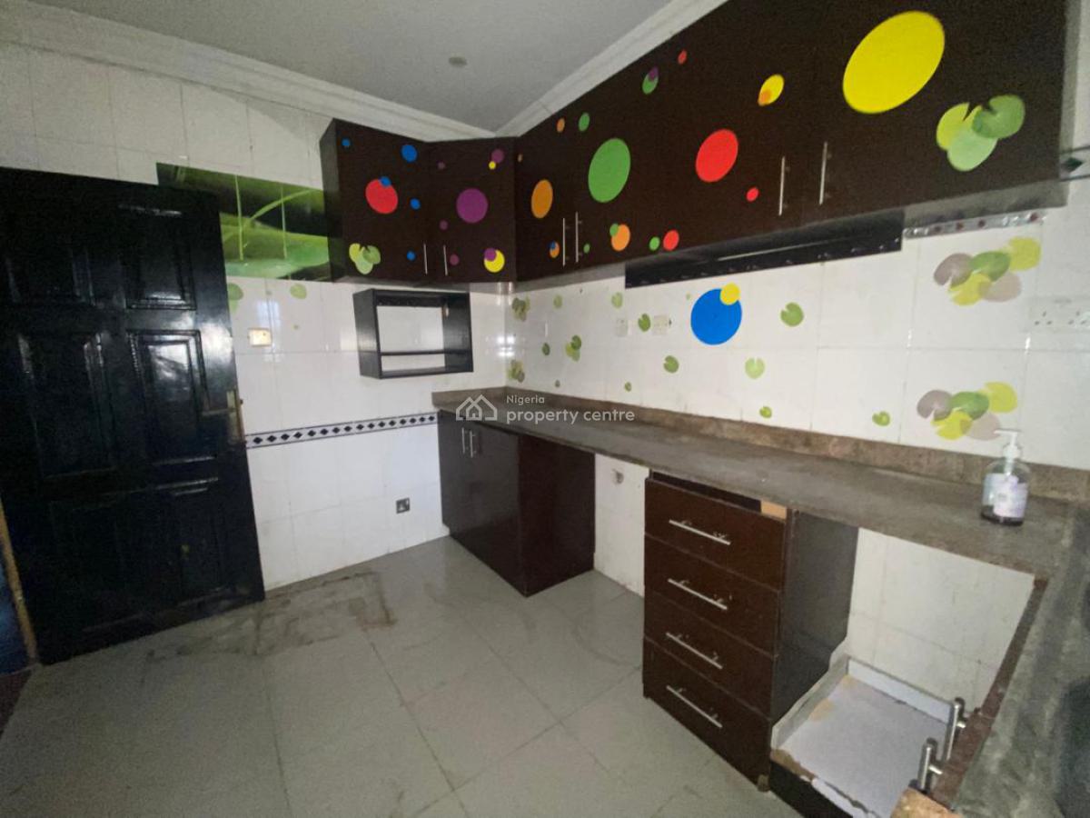 3 Bedrooms Apartment, Lekki Phase 1, Lekki, Lagos, Flat / Apartment for Rent