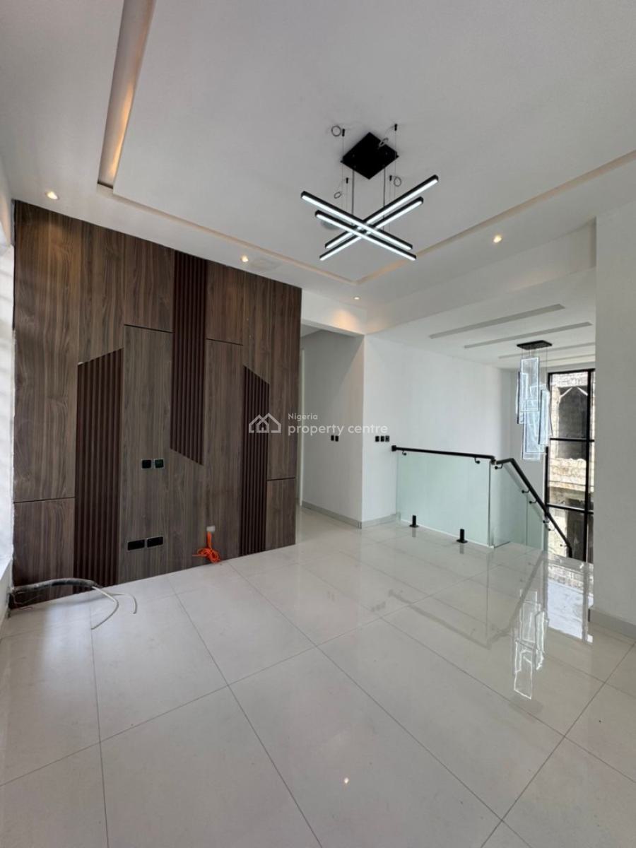Beautiful 5 Bedroom Smart Home with Swimming Pool and Bq, Lekki County, Lekki, Lagos, Detached Duplex for Sale